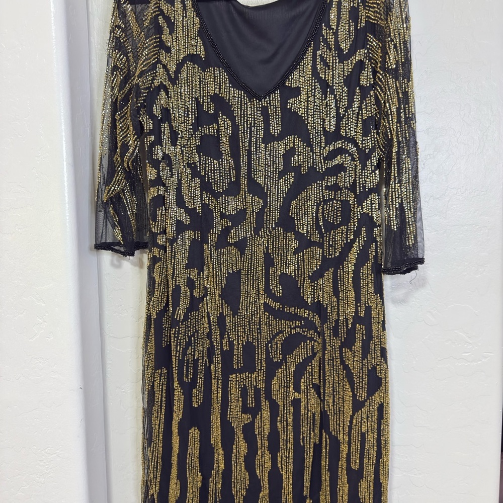 Adrianna Papell Elegant Black and Gold Women's Dress